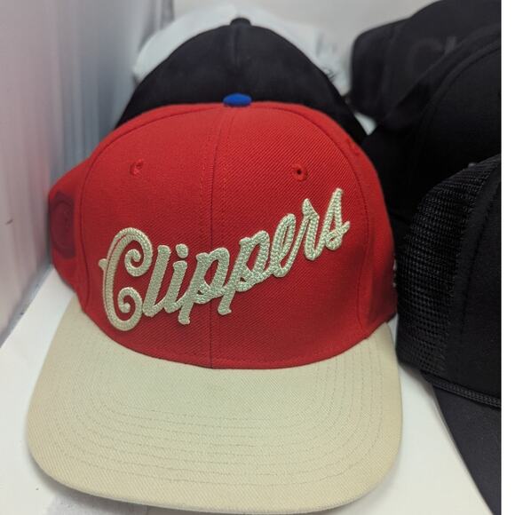 Men's Caps Lot of 15 Misc baseball and trucker hats - Picture 2 of 8